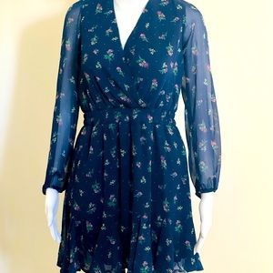 NWT Dress TRIXXI SIZE: M